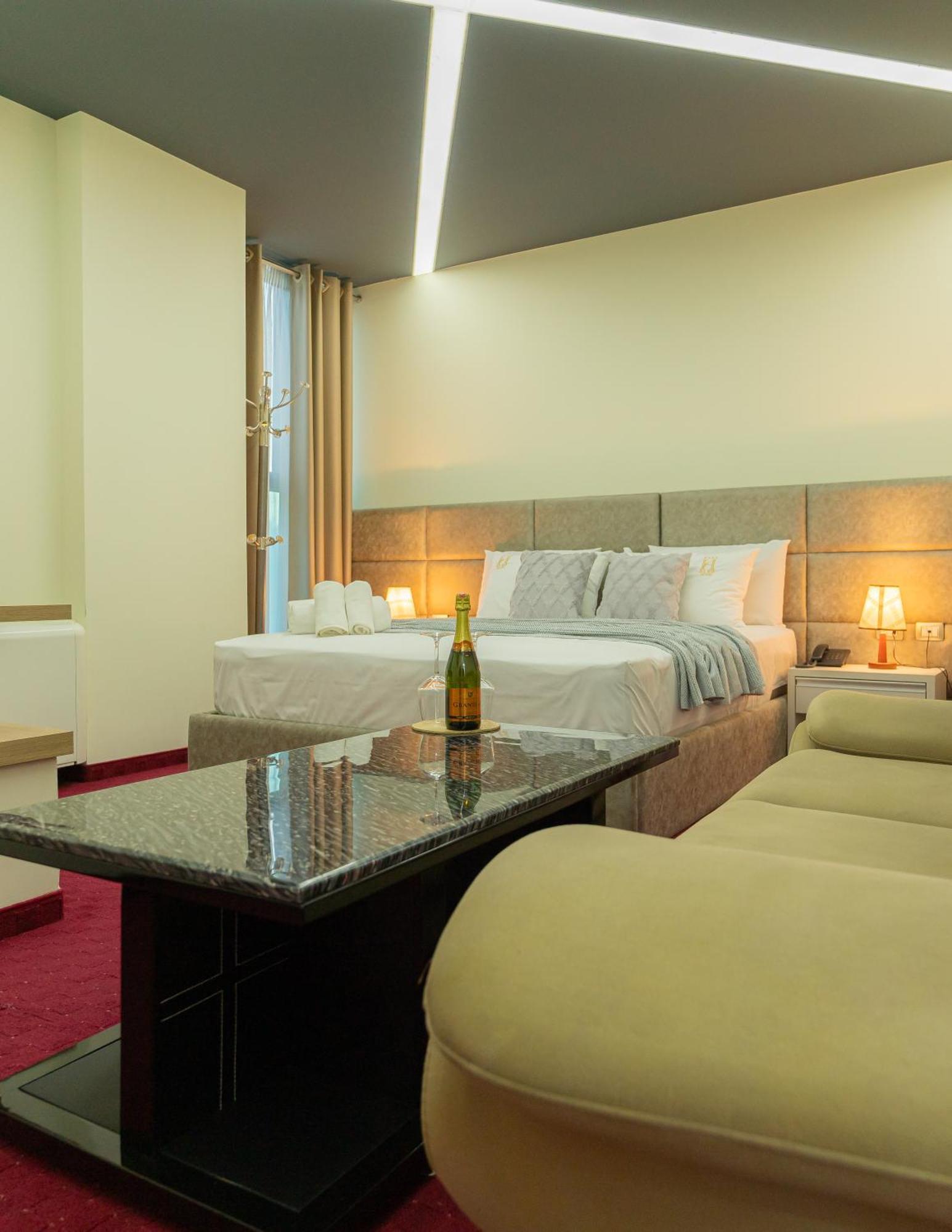 Alko Hotel Shkodër Eksteriør bilde